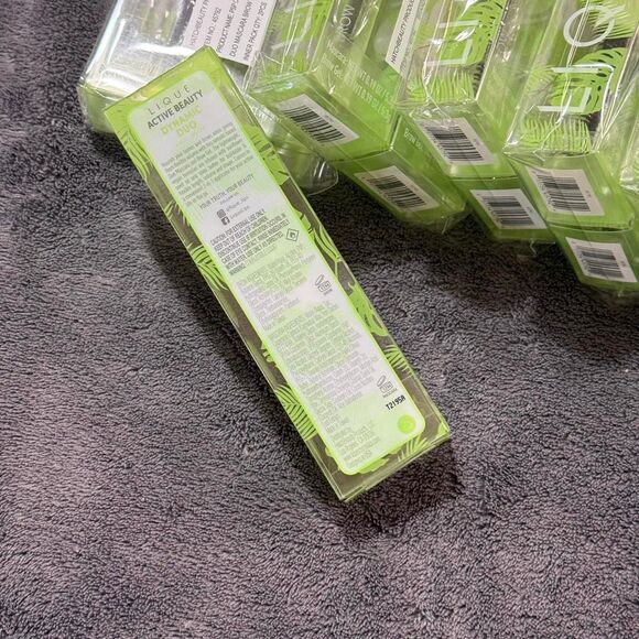 Lique Duo Mascara Brow Gel Black Reseller Bundle! - Picture 2 of 4